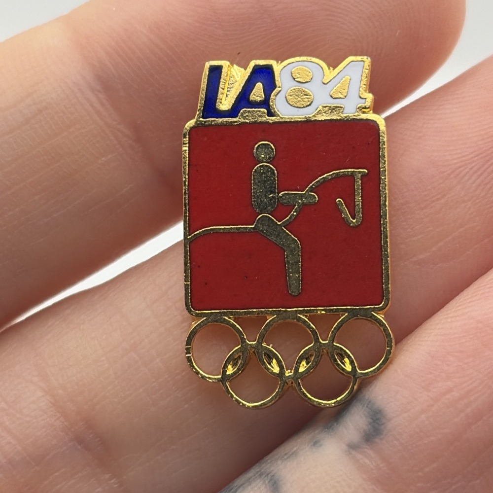 1984 Los Angeles Olympics Equestrian Horse Event Lapel Hat Pin